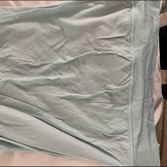 Ivivva tank top built in bra. - Picture 3 of 7